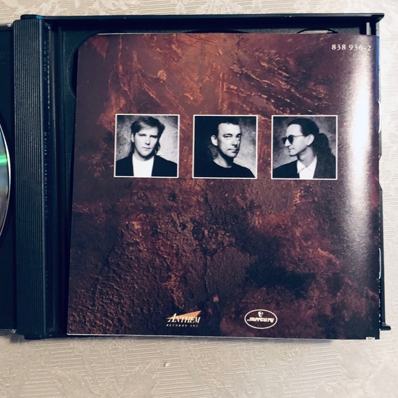Oct. 1990 RUSH: CHRONICLES 2 CDs - Picture 7 of 10